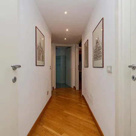 Apartamento Mansarda In Piazza Duomo
